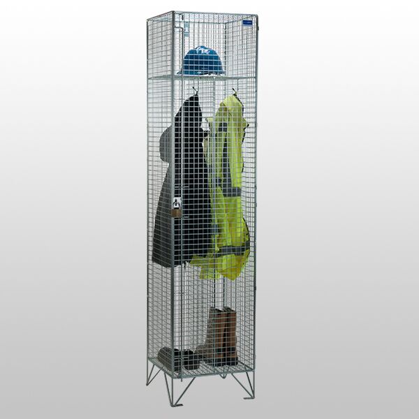 Clean & Dirty Mesh Locker by AMP Wire